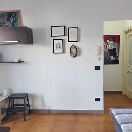 Home Of Fame - Home Gallery With Fully Equipped Kitchen, Separate Entrance, Free Parking Ольбия Экстерьер фото