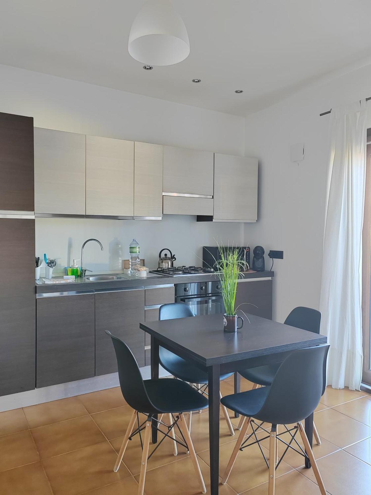Home Of Fame - Home Gallery With Fully Equipped Kitchen, Separate Entrance, Free Parking Ольбия Экстерьер фото