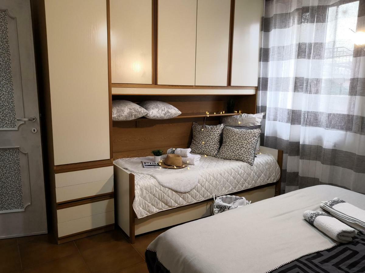 Home Of Fame - Home Gallery With Fully Equipped Kitchen, Separate Entrance, Free Parking Ольбия Экстерьер фото
